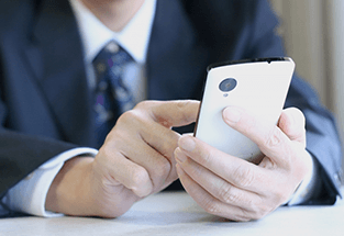移動通信事業